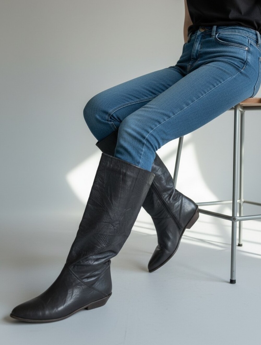 🦜 2/$10 Connie Soft Leather Black Boots. Sz.6B.